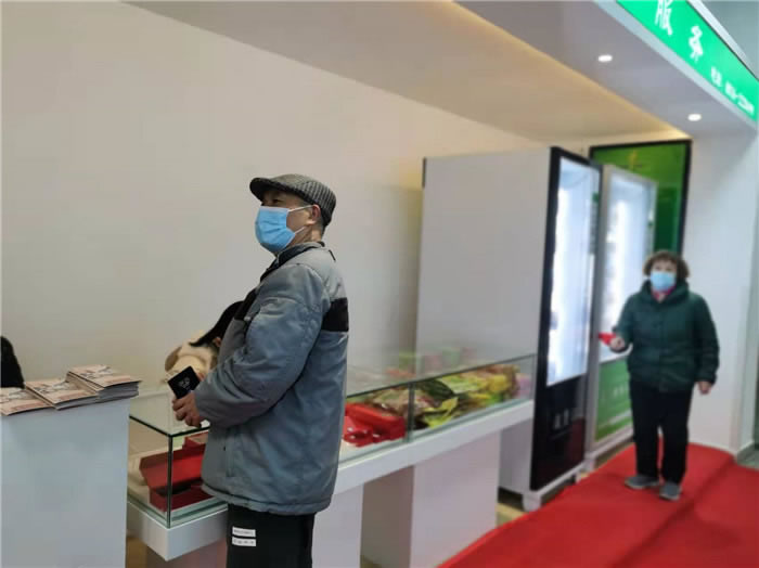 四川中青旅綿陽分社、綿陽市中旅假日旅行社、綿陽自來文化傳播有限公司24H自助售貨服務(wù)盛大開業(yè)